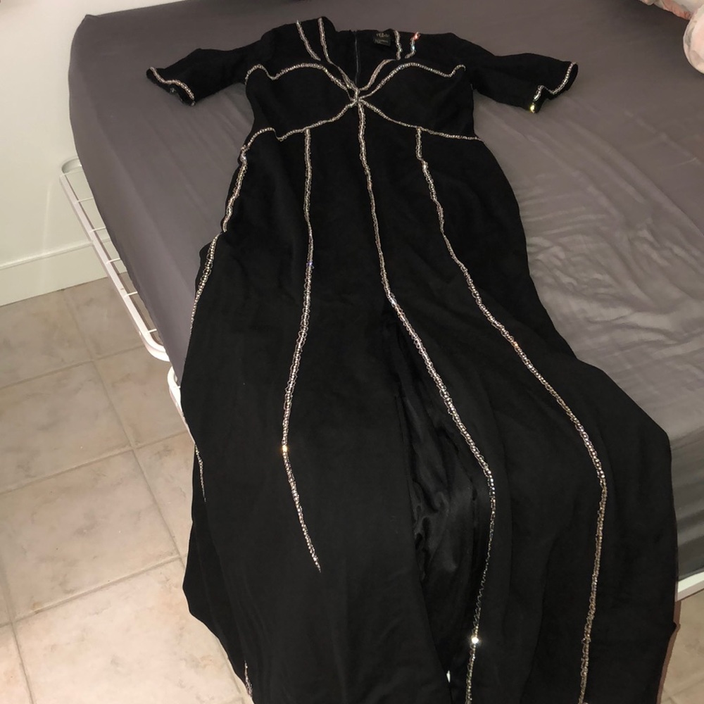 Terani Couture V Neck Gown w/Sleeves